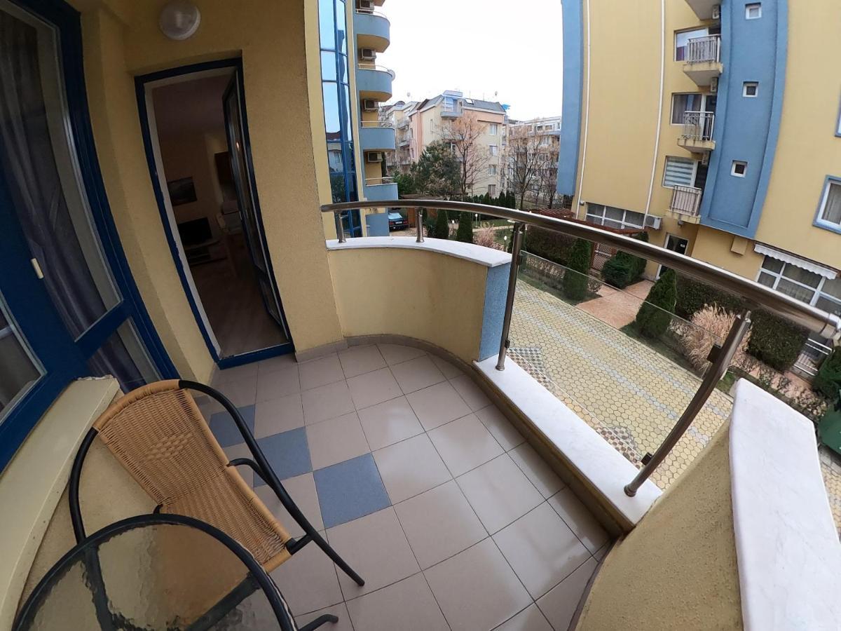 Aquaria Holiday Apartments Sunny Beach Esterno foto